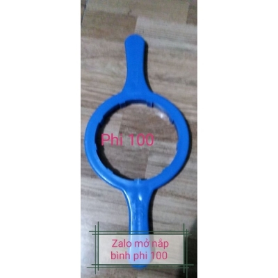 1 cây mở nắp phi 100 bình nước 20 lit loại nhựa